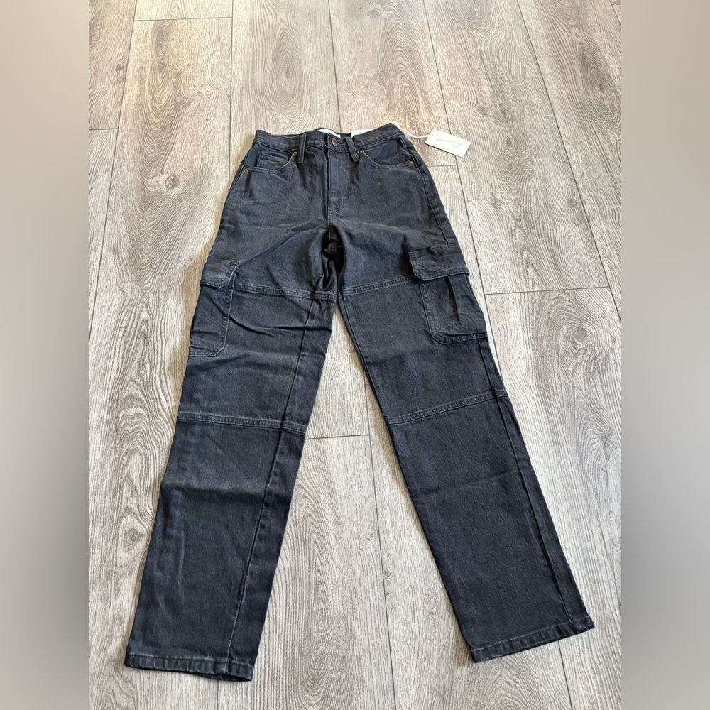 Universal thread goods 90’s straight slim hip and thigh straight leg
